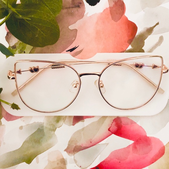 Heart & arrow frame glasses - Picture 2 of 6